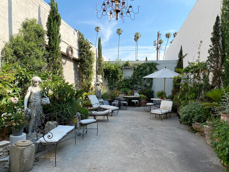 2252 W Washington Blvd, Los Angeles, CA à vendre - Photo du bâtiment - Image 3 de 11