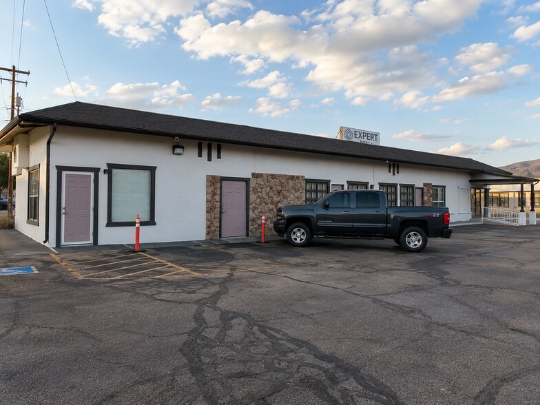 1349 Idaho St, Elko, NV à vendre - Photo du bâtiment - Image 2 de 25