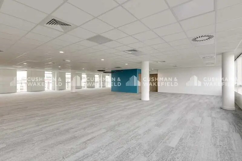 14-16 Avenue Carnot, Massy for lease - Interior Photo - Image 3 of 17