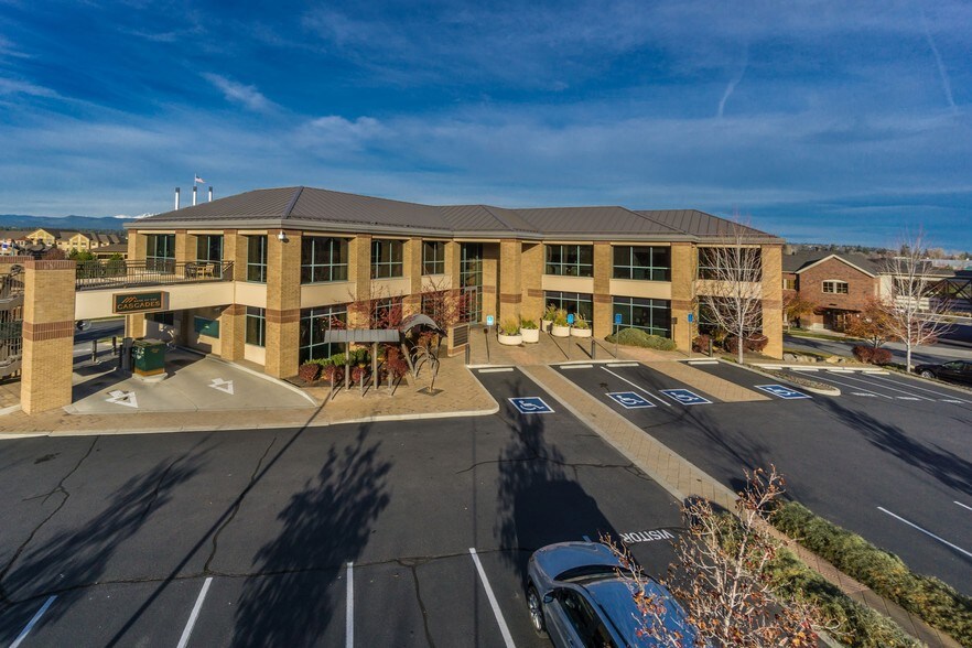 233 SW Wilson Ave, Bend, OR for lease - Building Photo - Image 2 of 15