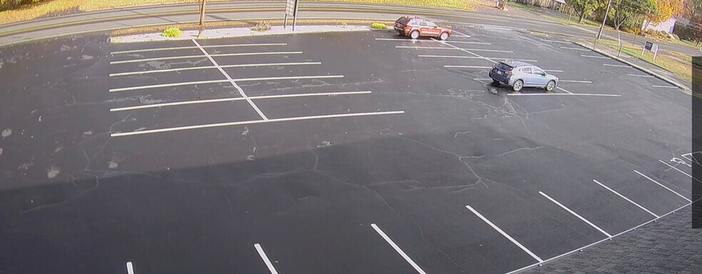 484 Main St, Hampden, MA à louer - Photo du bâtiment - Image 3 de 9