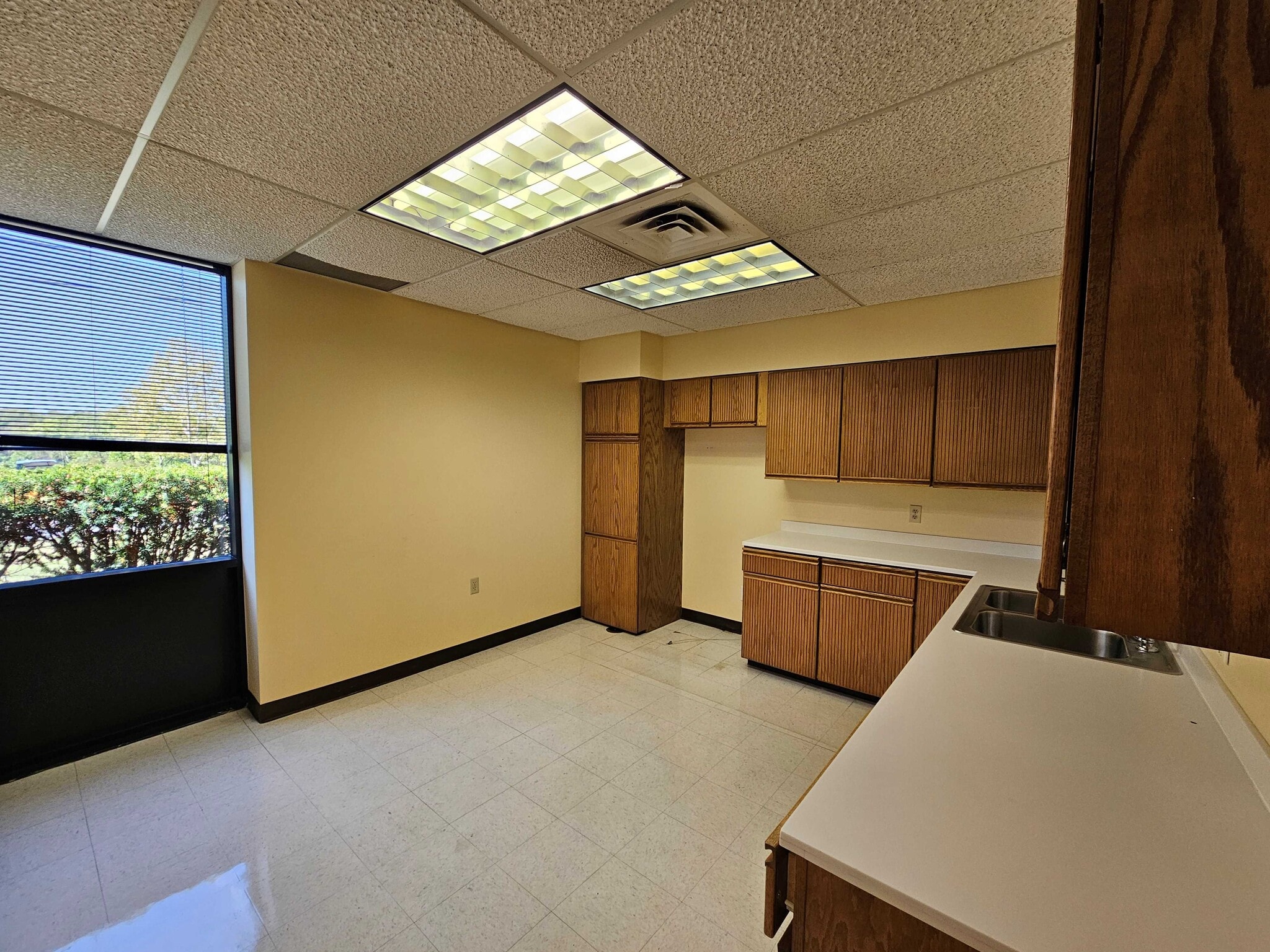 3220 Riverside Dr, Columbus, OH à louer Photo intérieure- Image 1 de 4