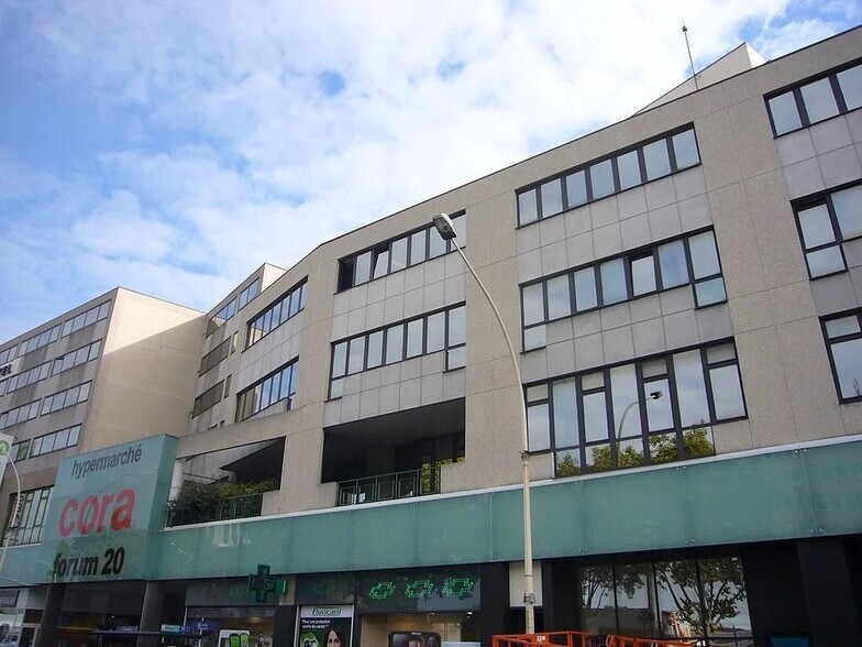 Office in Arcueil for lease - Building Photo - Image 2 of 6