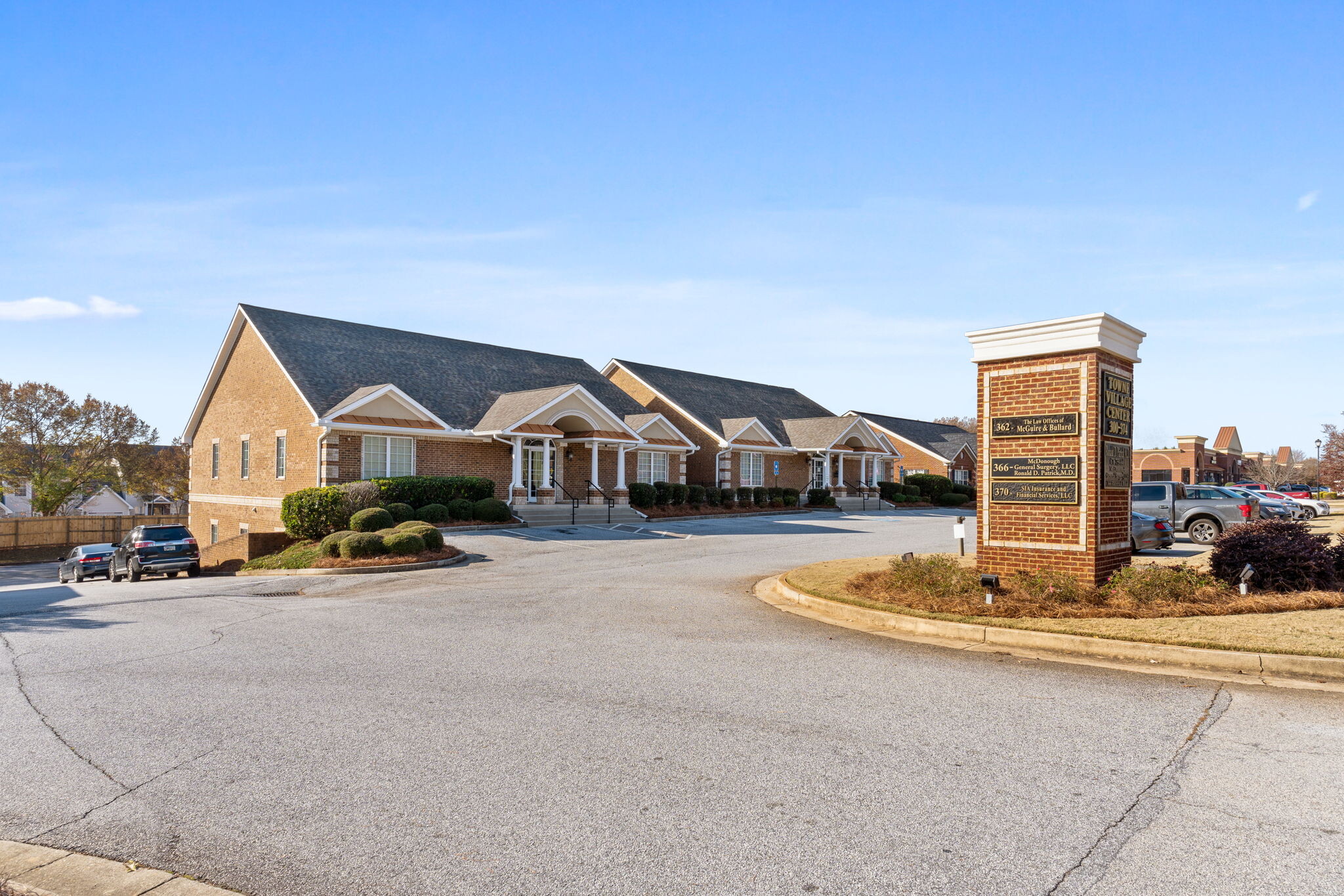 300-390 Racetrack Rd, Mcdonough, GA for lease Building Photo- Image 1 of 24