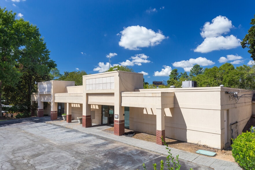 1940 Monroe Dr NE, Atlanta, GA for lease - Building Photo - Image 2 of 5