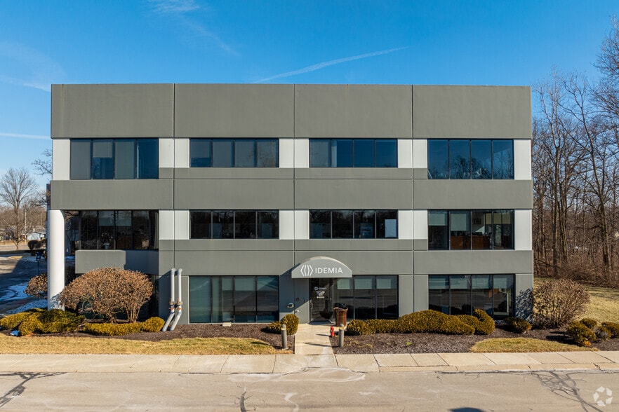 3400 E Coliseum Blvd, Fort Wayne, IN for sale - Building Photo - Image 3 of 19
