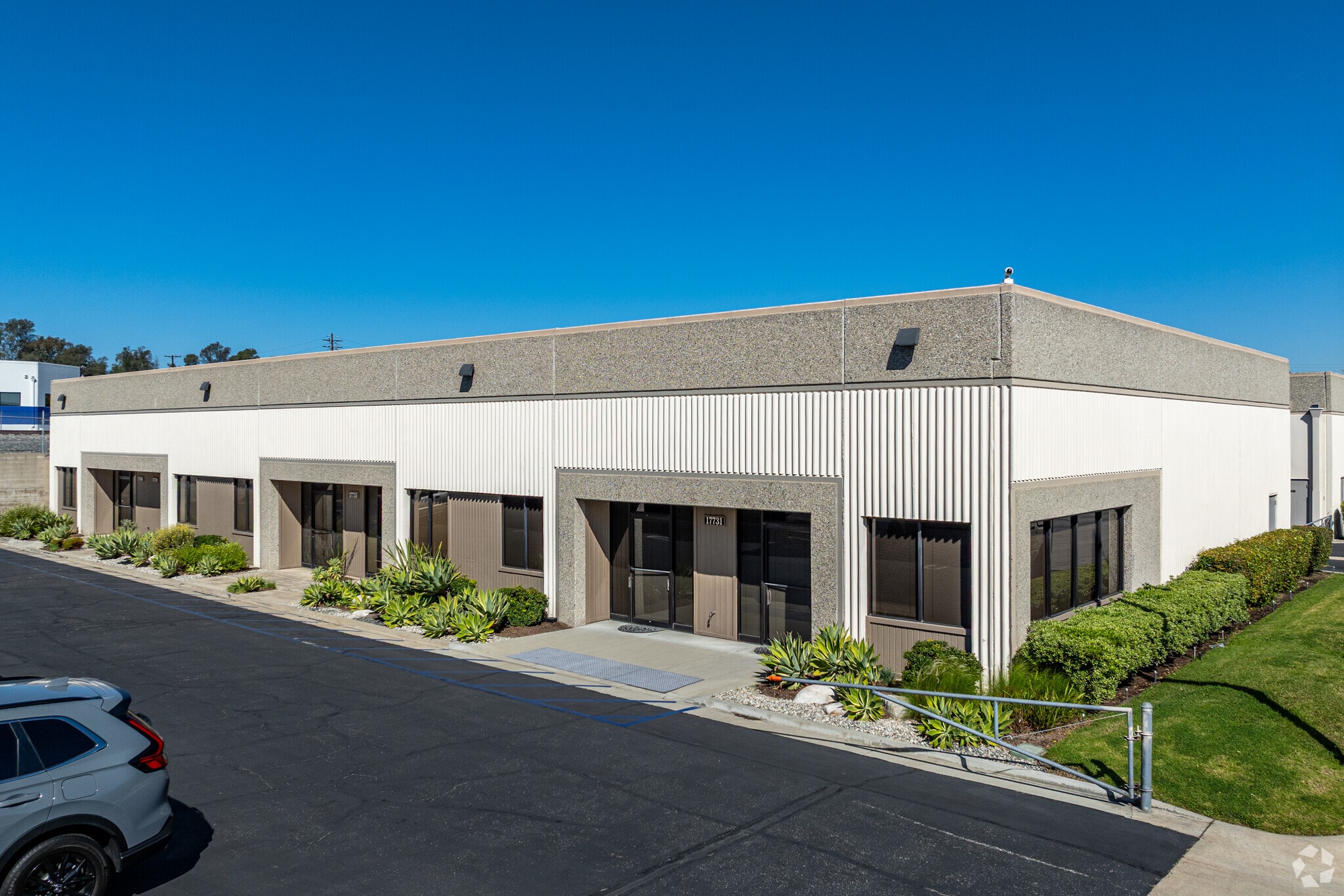 17731-17741 Sampson Ln, Huntington Beach, CA for lease Primary Photo- Image 1 of 6