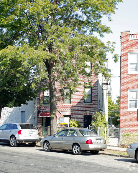 955 E 233rd St, Bronx, NY for sale - Primary Photo - Image 1 of 1