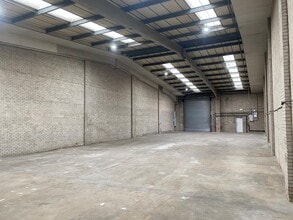 Plodder Ln, Bolton à louer Photo intérieure- Image 1 de 1