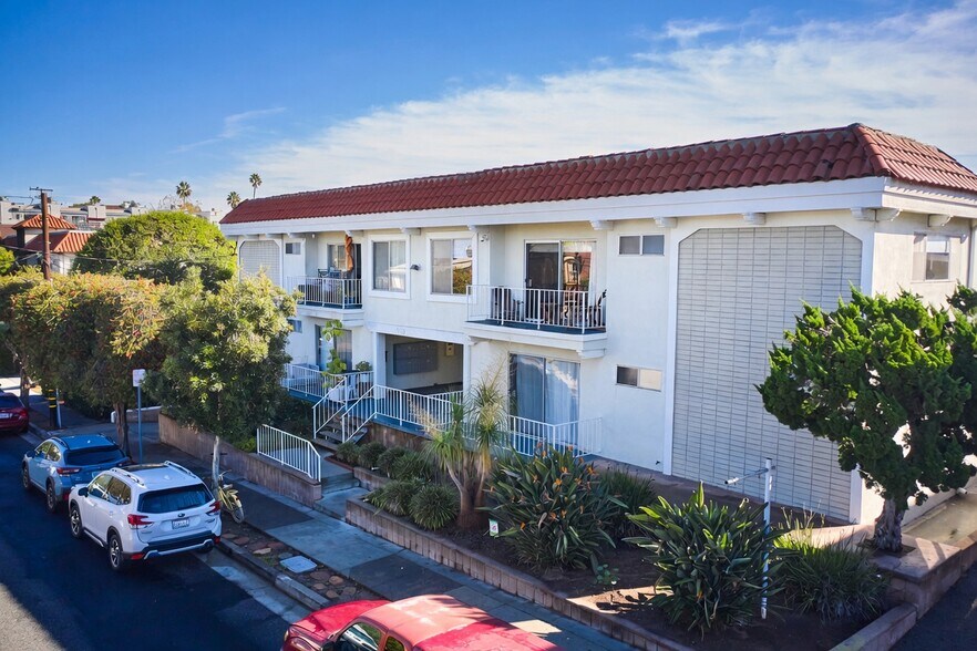 440 Raymond Ave, Santa Monica, CA à vendre - Photo du bâtiment - Image 1 de 24