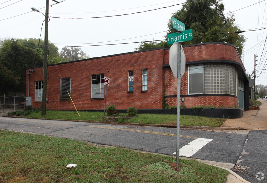925 W Broad St, Athens, GA à vendre - Photo du bâtiment - Image 2 de 19