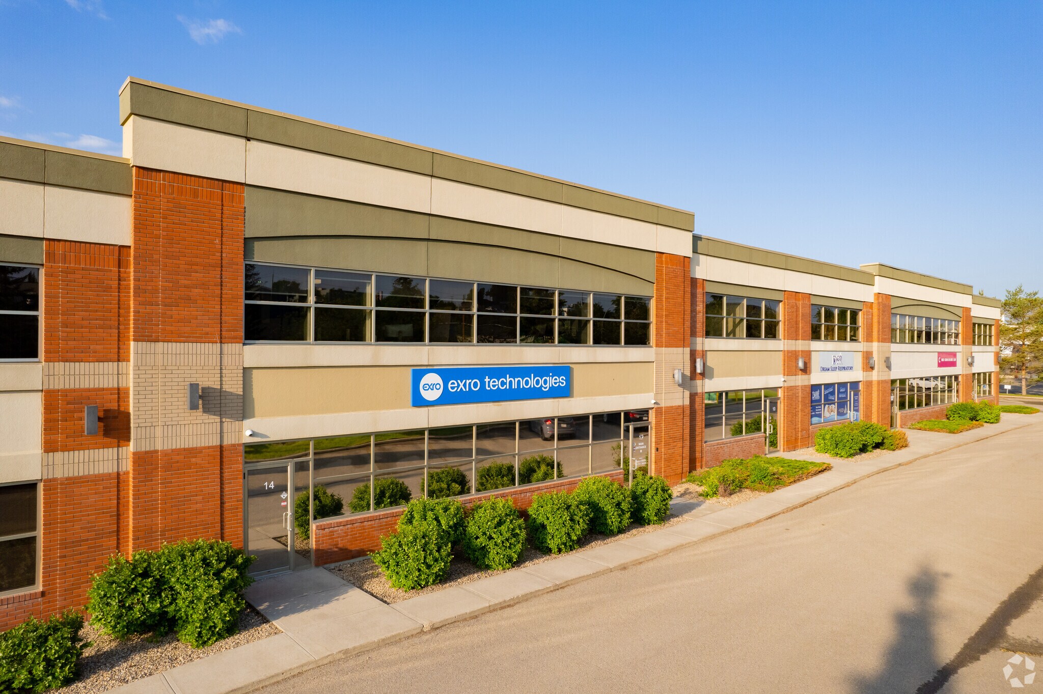 21 Highfield Cir SE, Calgary, AB for sale Primary Photo- Image 1 of 1