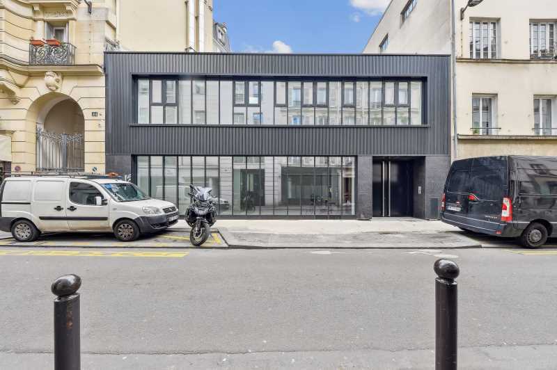 44 Rue Des Vinaigriers, Paris à vendre Photo du bâtiment- Image 1 de 19