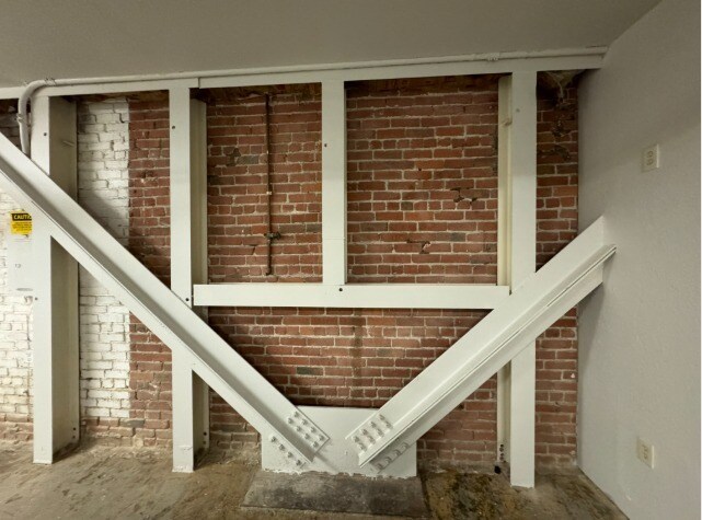 6 Petaluma Blvd N, Petaluma, CA à louer Photo intérieure- Image 1 de 7