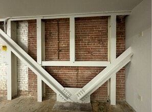 6 Petaluma Blvd N, Petaluma, CA à louer Photo intérieure- Image 1 de 7