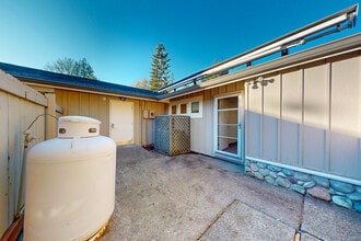 3610 Ensign Rd NE, Olympia, WA à vendre Photo du bâtiment- Image 2 de 30