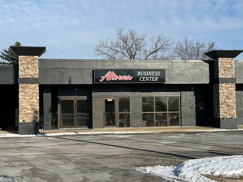 3700-3744 Spooner Ave, Altoona, WI à louer - Photo principale - Image 1 de 4