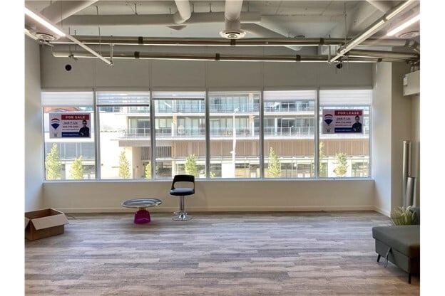 6628 River Rd, Richmond, BC for sale - Interior Photo - Image 2 of 13