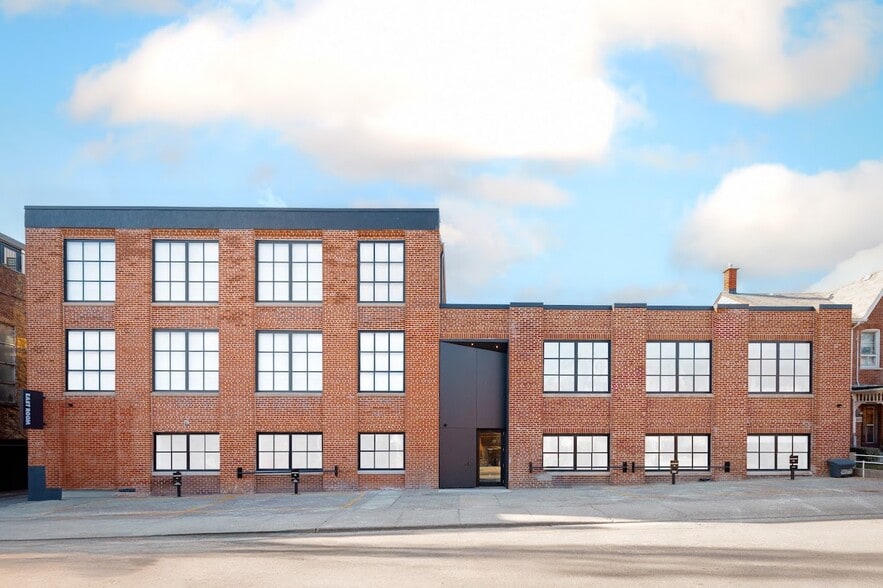 68-70 Claremont St, Toronto, ON for sale - Building Photo - Image 1 of 5