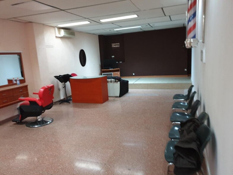 Retail in Elda for sale - Interior Photo - Image 3 of 26