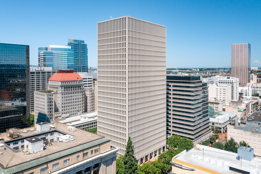 900 SW 5th Ave, Portland, OR à louer - Photo principale - Image 1 de 21