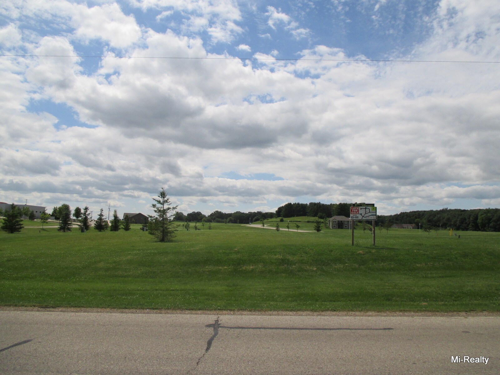 941 Kings Dr, Brownsville, WI à vendre Photo du bâtiment- Image 1 de 3