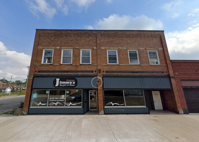 More details for 116-118 W North St, Fostoria, OH - Retail for Sale