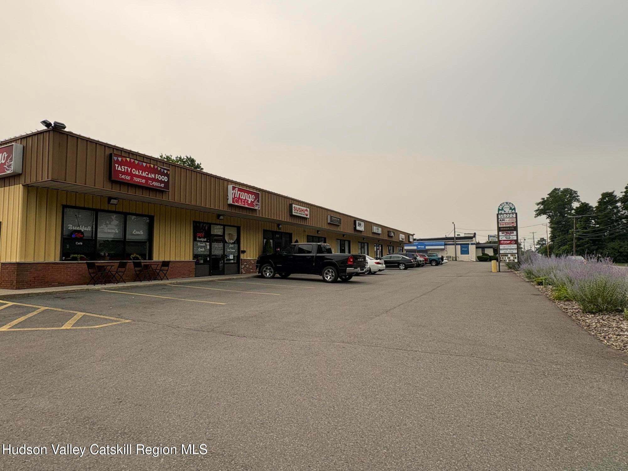 1076-1090 Morton Blvd, Kingston, NY for lease Building Photo- Image 1 of 2