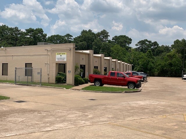 11502 Cypress North Houston Rd, Cypress, TX à louer - Photo du bâtiment - Image 3 de 5