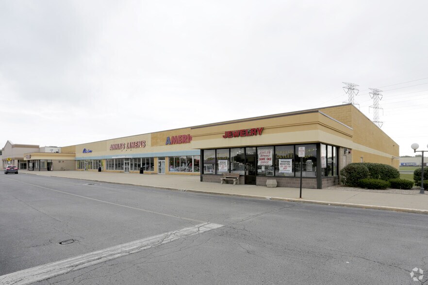 16795 Torrence Ave, Lansing, IL à louer - Photo principale - Image 2 de 4