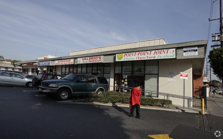 4627-4629 Santa Monica Blvd, Los Angeles, CA à louer - Photo du bâtiment - Image 2 de 3