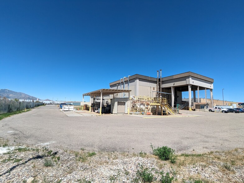 4603 W 2100 S, West Valley City, UT for sale - Building Photo - Image 2 of 6