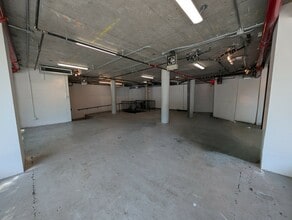 500 W 22nd St, New York, NY for lease Interior Photo- Image 1 of 4
