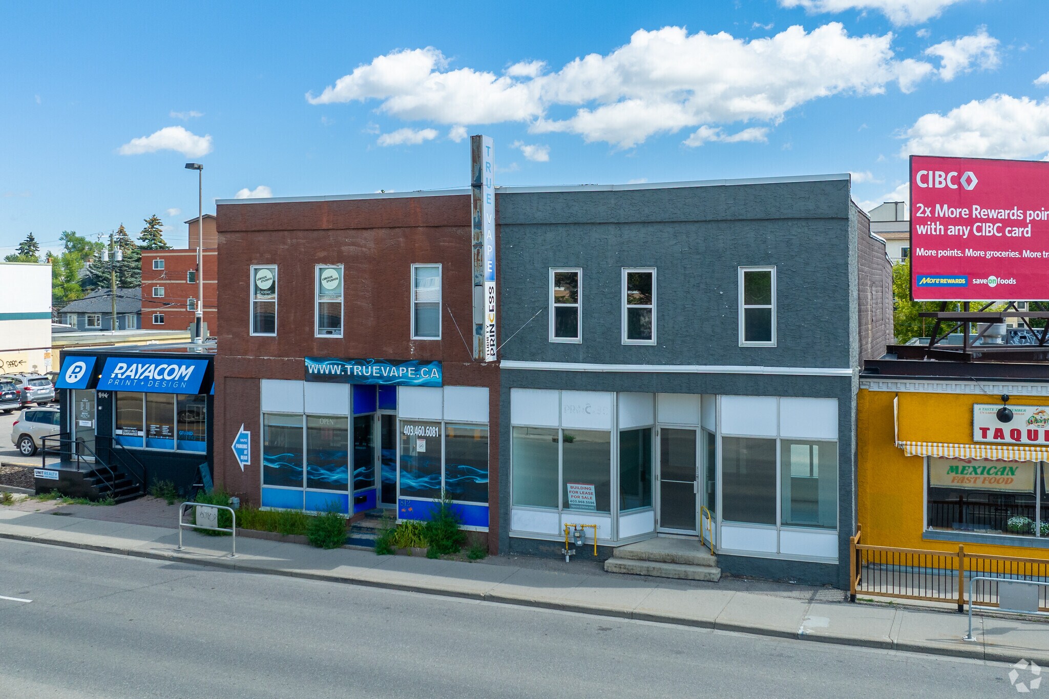 810 Edmonton Trl NE, Calgary, AB for sale Primary Photo- Image 1 of 1