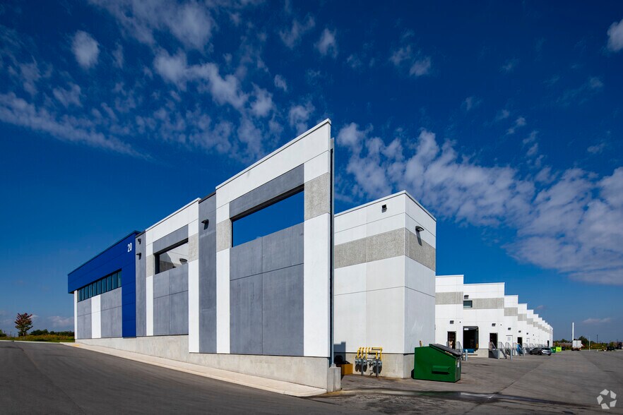 20 Lightbeam Ter, Brampton, ON à vendre - Photo du bâtiment - Image 3 de 4