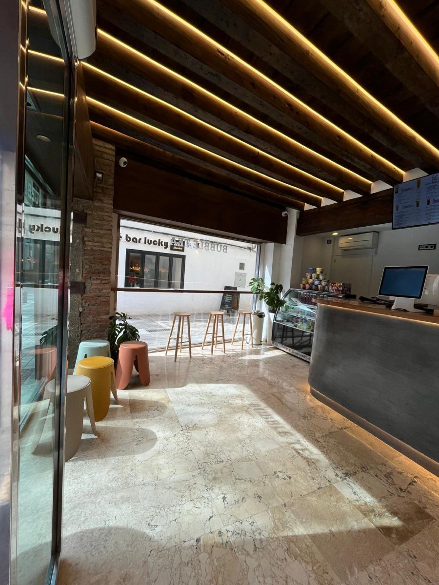 Plaza Trinidad, 9, Granada, Granada for lease Lobby- Image 1 of 15
