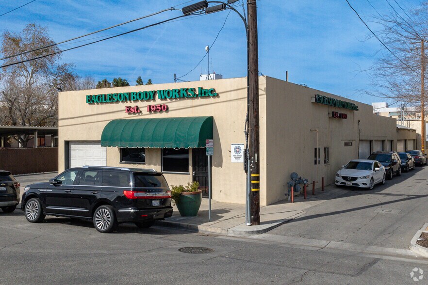1517 25th St, Bakersfield, CA for sale - Building Photo - Image 3 of 13