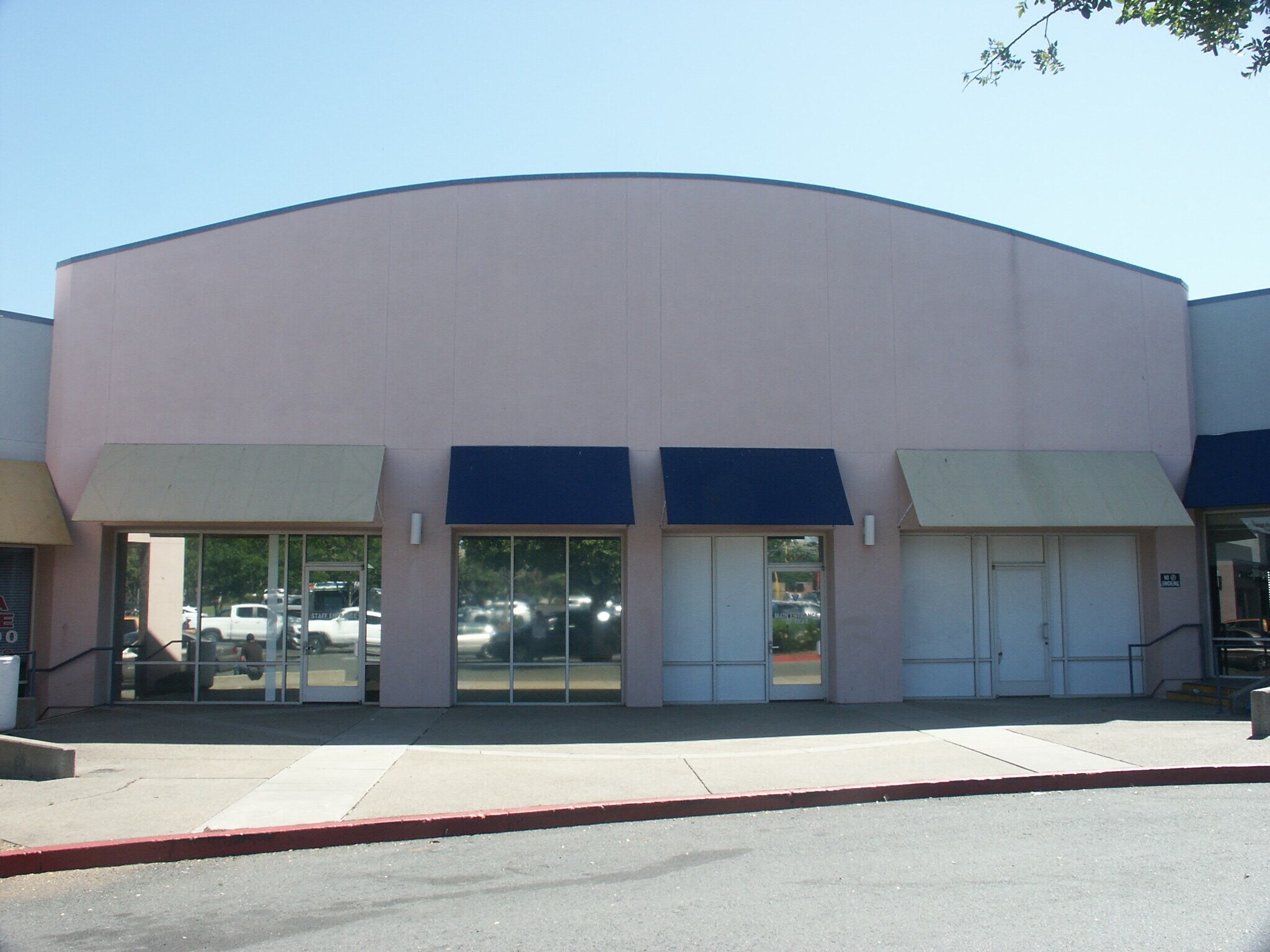 2151 Loveridge Rd, Pittsburg, CA for lease Building Photo- Image 1 of 4