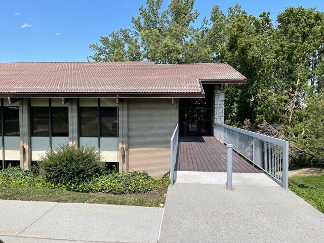 4885 S 900 E, Salt Lake City, UT à louer - Photo du bâtiment - Image 2 de 12