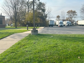 14240 Dante Ave, Dolton, IL for lease Building Photo- Image 1 of 16