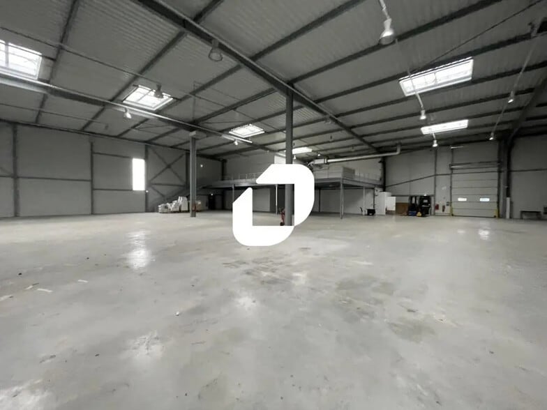 21 Impasse Madeleine Bres, Lieusaint à louer - Photo intérieure - Image 3 de 9