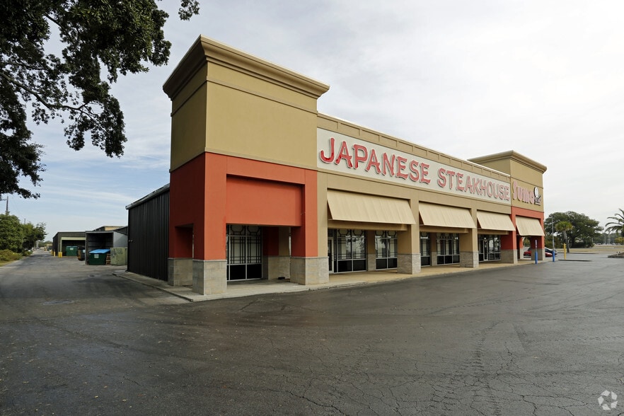 2650 Beach Blvd, Biloxi, MS for lease - Building Photo - Image 3 of 63