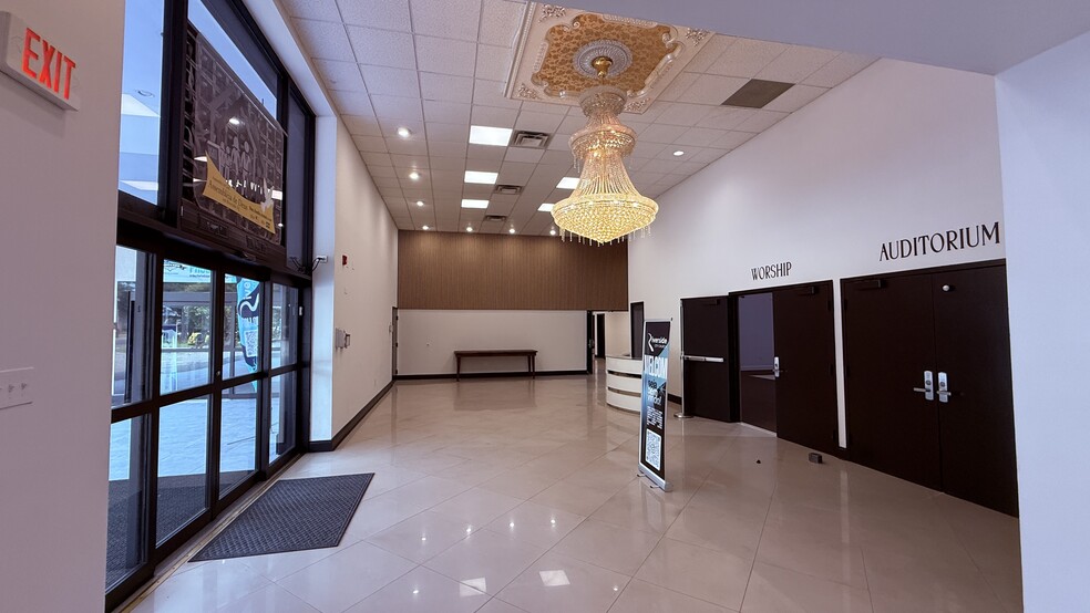 61 Whittaker St, Riverside, NJ for sale - Building Photo - Image 3 of 9
