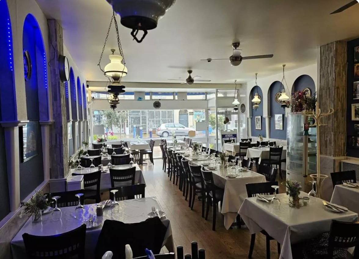 195-199 Terminus Rd, Eastbourne, ESX BN21 3DH - Unit 195 -  - Interior Photo - Image 1 of 5