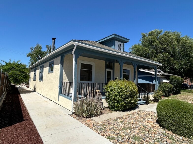 53 W 9th St, Tracy, CA à louer - Photo du bâtiment - Image 3 de 12