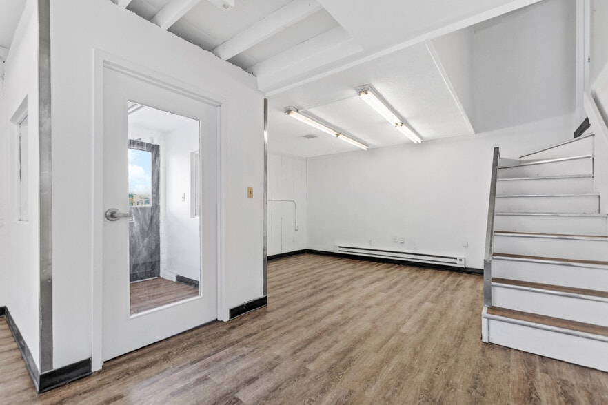 145-147 Broadway, Everett, MA for lease - Interior Photo - Image 2 of 11