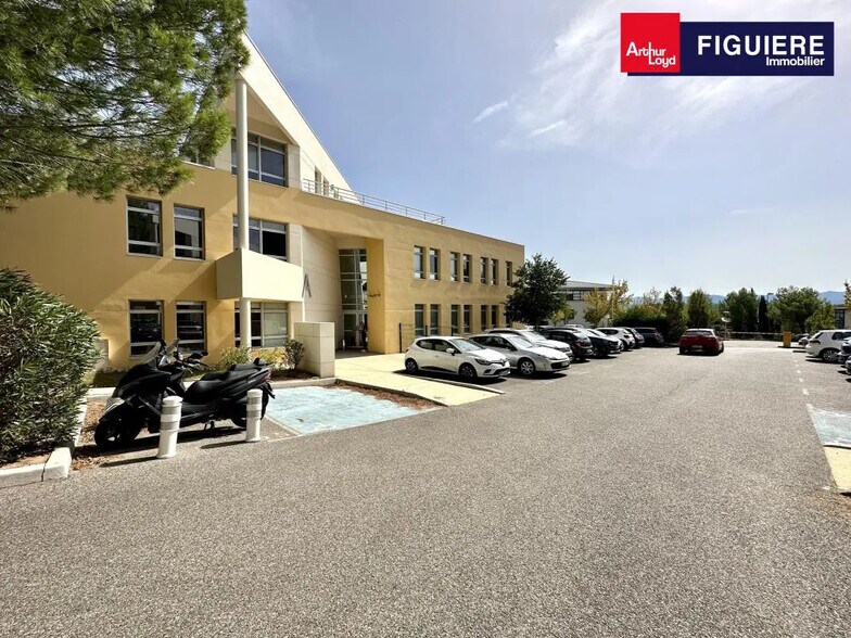 425 Rue René Descartes, Aix-en-Provence for lease - Building Photo - Image 3 of 6