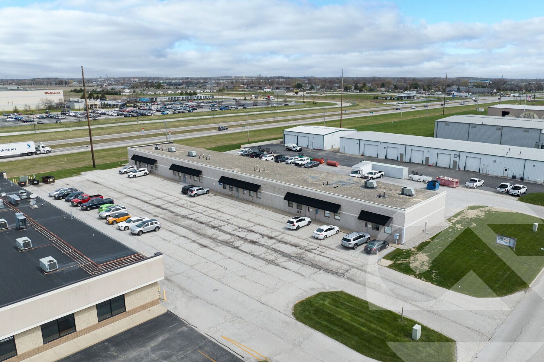 7796 Ponderosa Rd, Perrysburg, OH for lease Building Photo- Image 1 of 7
