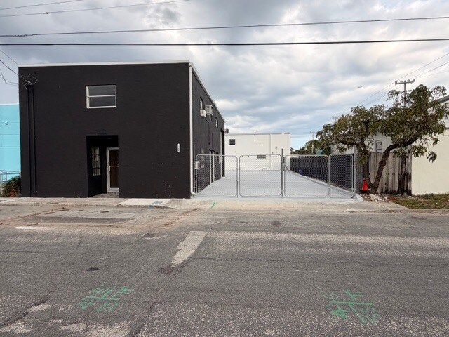 1200 Clare Ave, West Palm Beach, FL à vendre - Photo principale - Image 1 de 31