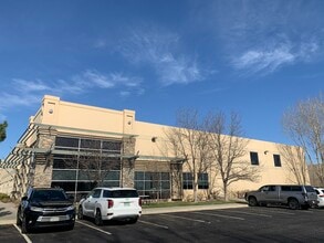 7822 S Wheeling Ct, Englewood, CO for lease Building Photo- Image 2 of 19